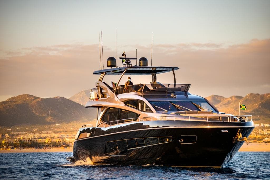 YACHT SUNSEEKER 80 FT